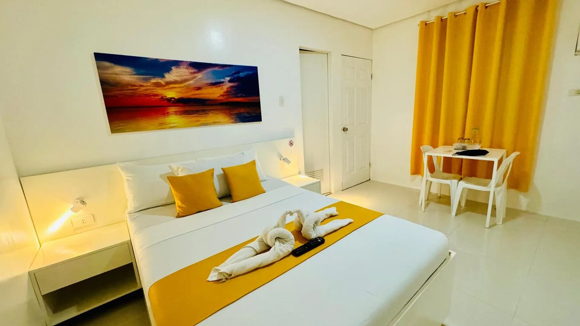 *** Hotel Bohol Emerelle'S Tourist Inn Dauis Filipíny